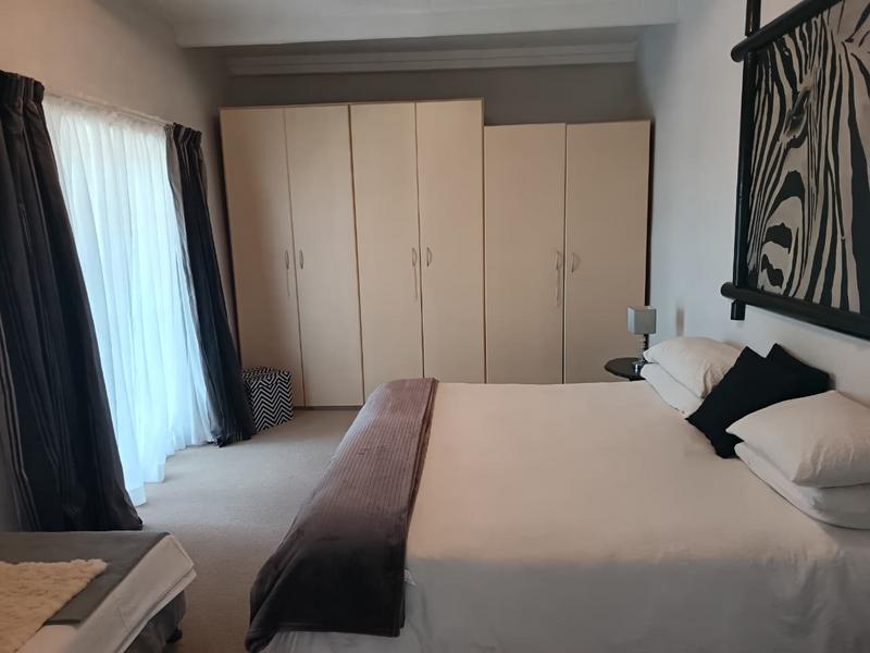 4 Bedroom Property for Sale in Albertinia Western Cape